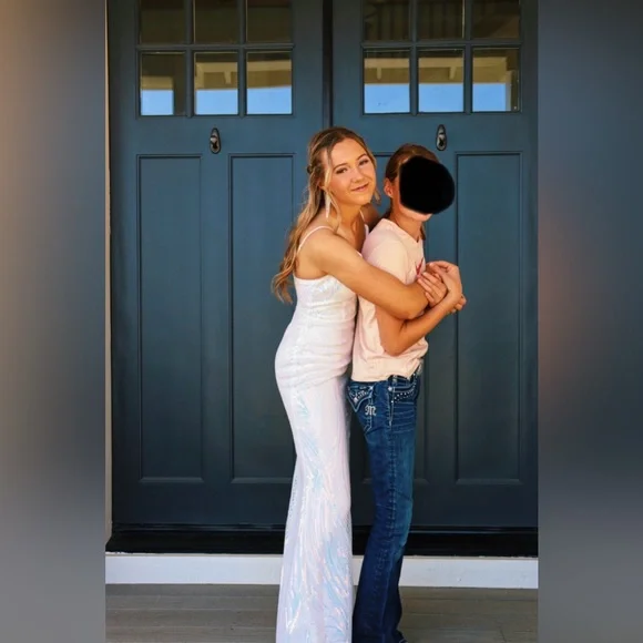 Iridescent White Glitter Prom Dress | Color: White | Size: 2 | Avaabarrett's Closet Iridescent White Glitter Prom Dress | Color: White | Size: 2 | Avaabarrett's Closet